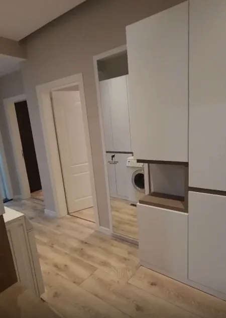 Tirane, shitet apartament 2+1 Kati 3, 105 m² 210.000 € (ISH PARKU)