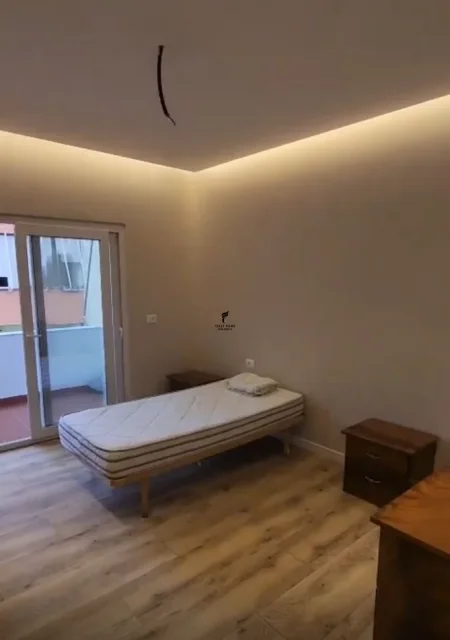 Tirane, shitet apartament 2+1 Kati 3, 105 m² 210.000 € (ISH PARKU)