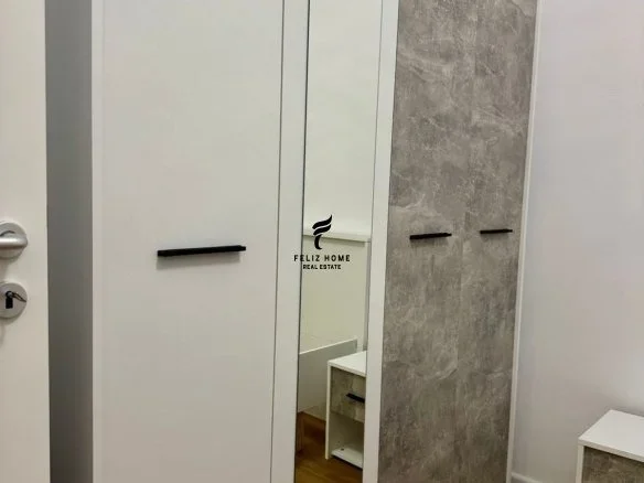 Tirane, jepet me qera apartament 1+1 Kati 6, 60 m² 400 € (ALI DEMI)