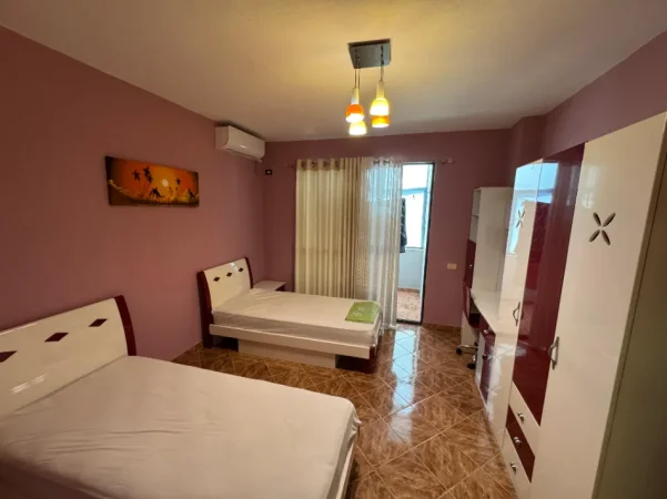 Tirane, jepet me qera apartament 2+1 Kati 9, 600 € 