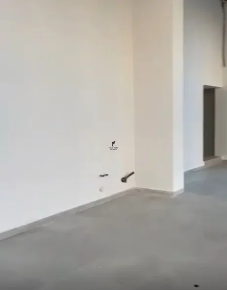 Tirane, jepet me qera dyqan Kati 0, 120 m² 1.500 € (JORDAN MISJA)