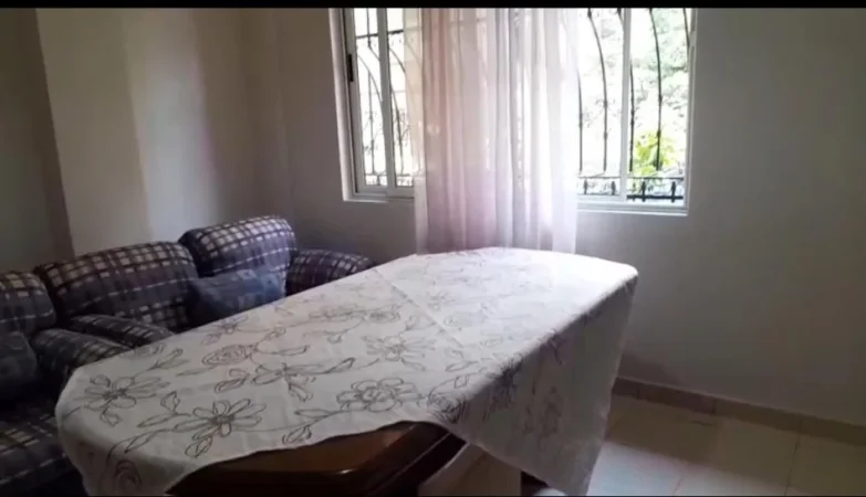 Tirane, jepet me qera apartament 2+1 Kati 1, 90 m² 500 € (Oxhaku)