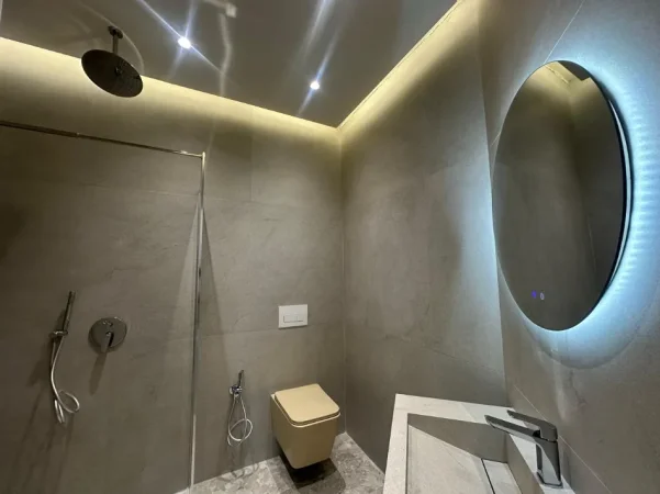 Tirane, jepet me qera apartament 2+1 Kati 8, 110 m² 1.200 € (KOPESHTI BOTANIK)