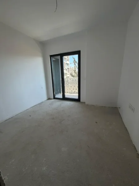 Tirane, shitet apartament 1+1 Kati 6, 71 m² 180.000 € (CORNER REZIDENCE)