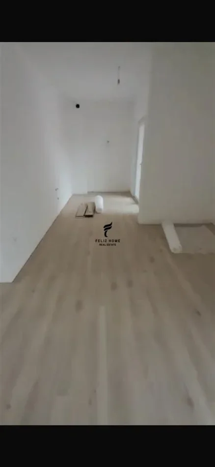 Tirane, shitet apartament 2+1 Kati 6, 117 m² 205.000 € (LAPRAKE)