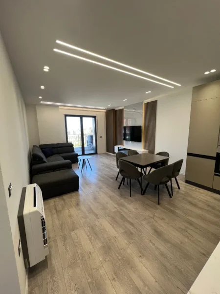 Tirane, shitet apartament 2+1 Kati 6, 108 m² 250.000 € (Jordan Misja)