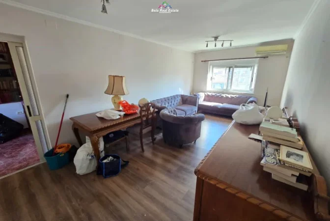 Tirane, shes apartament 2+1 Kati 5, 110 m² 206.000 € (rruga e kavajes)