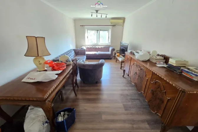 Tirane, shes apartament 2+1 Kati 5, 110 m² 206.000 € (rruga e kavajes)