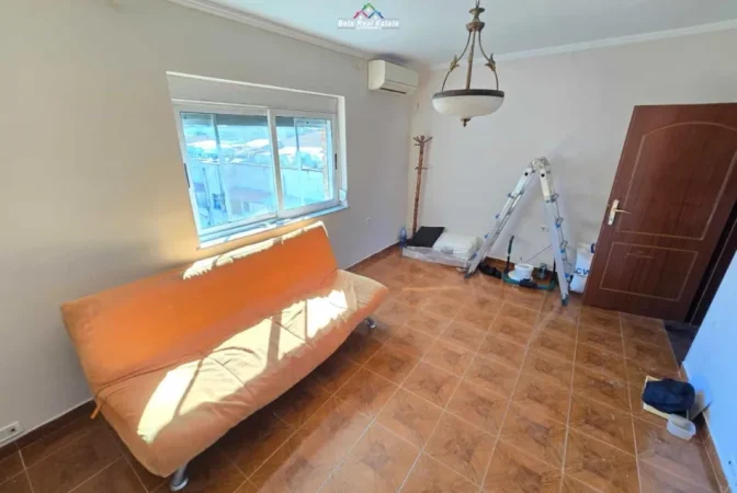 Tirane, shes apartament 2+1 Kati 5, 110 m² 206.000 € (rruga e kavajes)