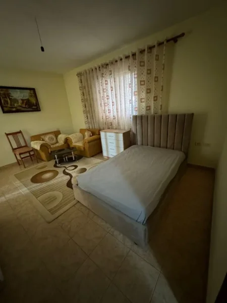 Tirane, jepet me qera apartament 2+1 Kati 3, 90 m² 400 € (Rruga Besa)