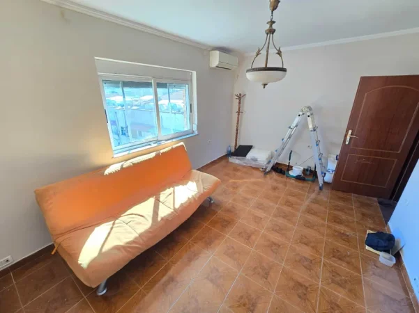 Tirane, shes apartament 2+1 Kati 5, 110 m² 206.000 € (Rruga e Kavajes)