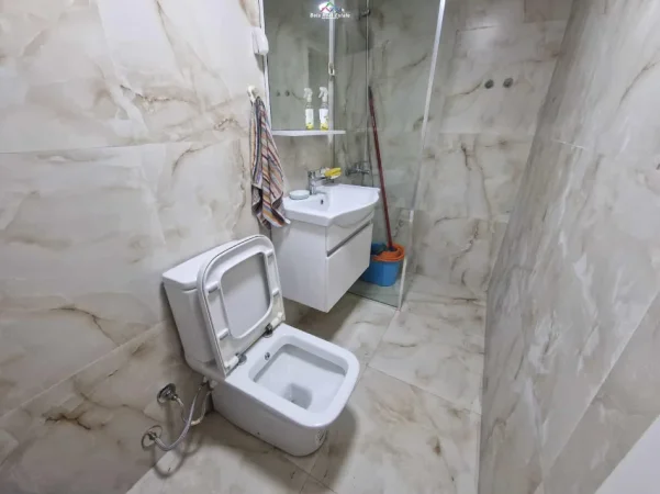 Tirane, shes zyre Kati 0, 41 m² 105.000 € (ish ekspozita)
