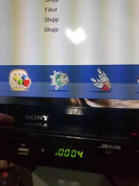 Lushnje, shes Dekoder Dvbt 2, per stacionet televizive. 11 mij lek te vjetra