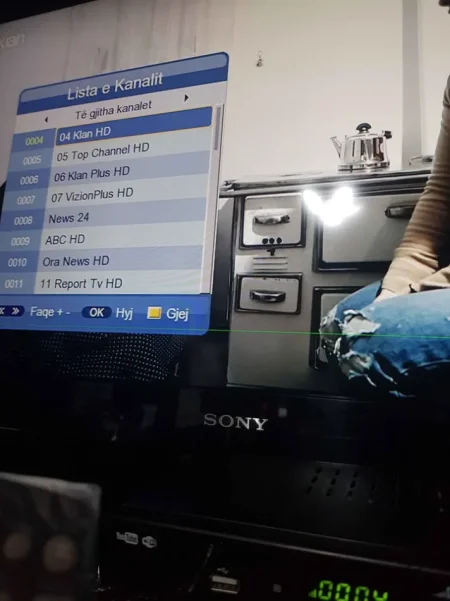 Lushnje, shes Dekoder Dvbt 2, per stacionet televizive. 11 mij lek te vjetra