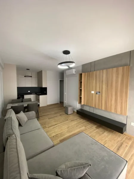 Jepet me qera apartament 1+1 DON BOSKO