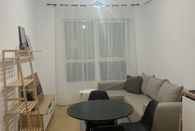 Tirane, jepet me qera apartament 1+1 Kati 3, 50 m² 420 € (Rruga Pasho Hysa)