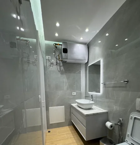Tirane, shitet apartament 1+1 , 76 m² 170.000 € (rruga kavajes)