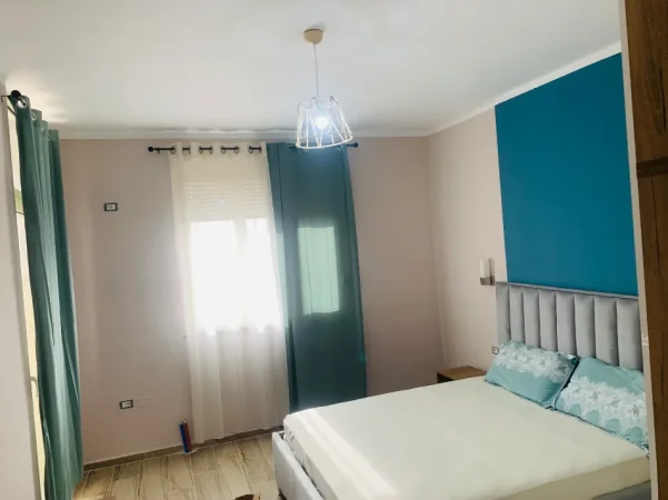 Elbasan, jepet me qera nga Pronari, pa-komision apartament 2+1+Ballkon Kati 8, 100 m² 360 €