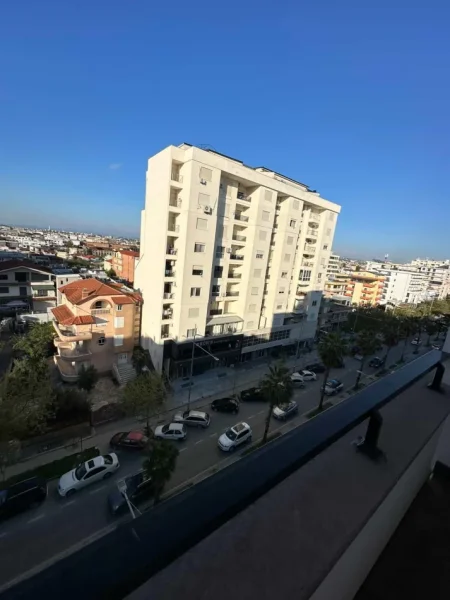 Durres Plazh, shitet apartament 1+1+Ballkon Kati 5, 65 m² (Hotel palace plazh Durres)