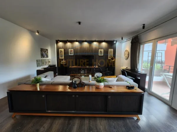 Tirane, shitet apartament 1+1 , 120 m² 298.000 € (LIQENI I THATE)