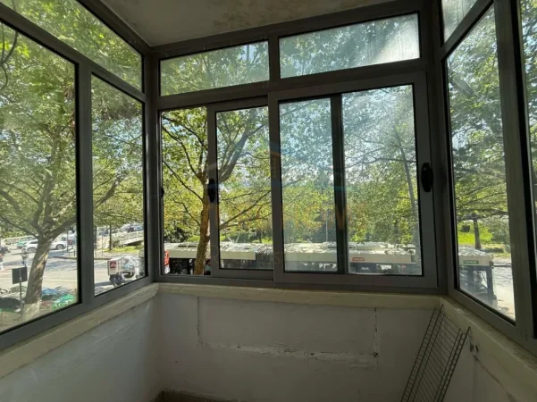 Tirane, jepet me qera apartament 2+1+Ballkon , 66 m² 600 € (21 dhjetori)