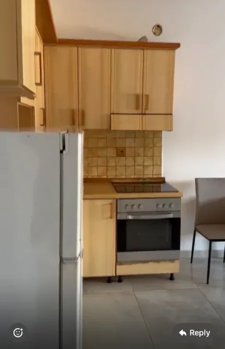 Durres, jepet me qera apartament 1+1+Ballkon Kati 3, 300 € (Plazh,Iliria,afer Hotel Florida)