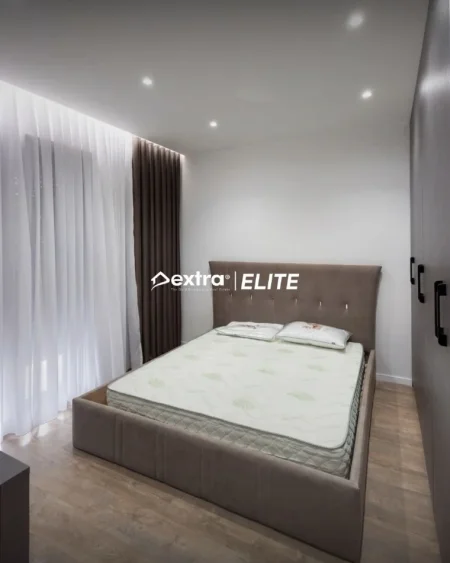 Tirane, jepet me qera apartament 1+1+Ballkon , 74 m² 400 € (Color Splash Paskuqan)