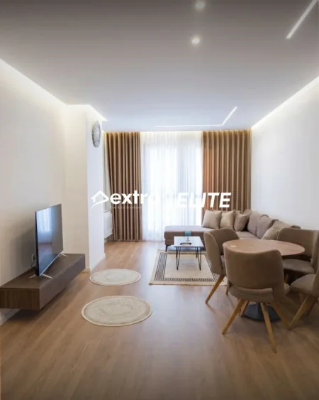 Tirane, jepet me qera apartament 2+1+Ballkon Kati 4, 110 m² 500 € (Color Splash Paskuqan)