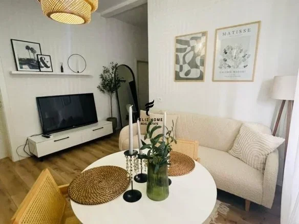 Tirane, jepet me qera apartament 1+1 Kati 1, 50 m² 450 € (STACIONI I TRENIT)