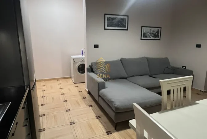 Tirane, jepet me qera apartament 1+1+Ballkon Kati 2, 67 m² 450 € (Don Bosko)