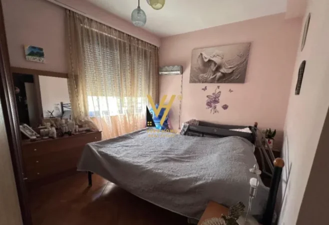 Tirane, jepet me qera apartament 1+1+Ballkon Kati 6, 56 m² 450 € (ASTIR)