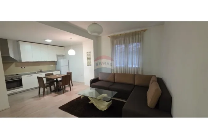 Tirane, jepet me qera apartament 1+1 Kati 1, 63 m² 450 € (Kodra e Diellit 1)