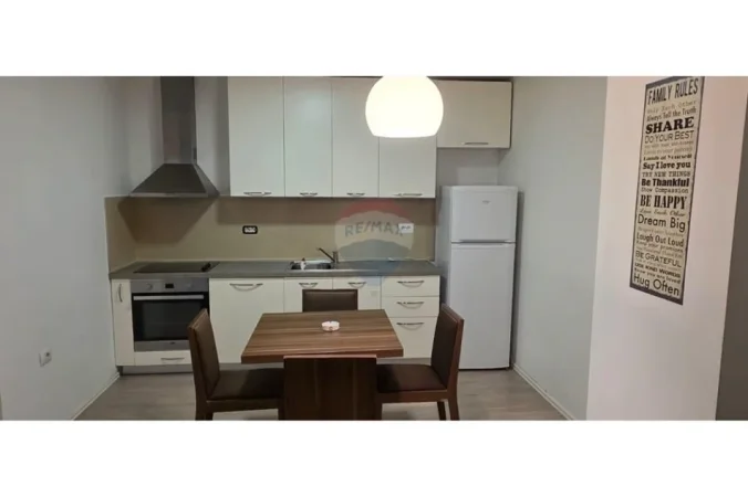 Tirane, jepet me qera apartament 1+1 Kati 1, 63 m² 450 € (Kodra e Diellit 1)