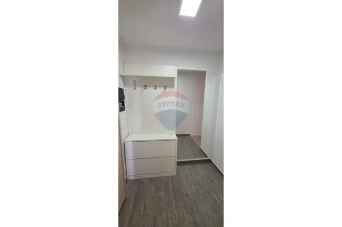 Tirane, jepet me qera apartament 1+1 Kati 1, 63 m² 450 € (Kodra e Diellit 1)