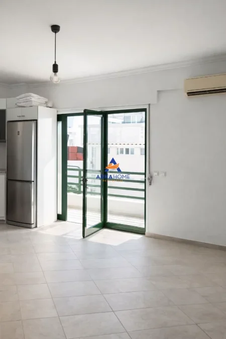 Tirane, shitet apartament 2+1+Ballkon Kati 3, 78 m² 160.000 € 