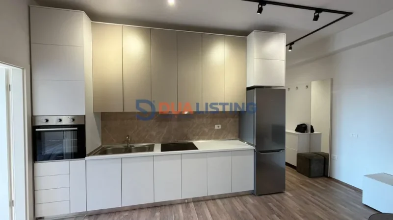 Tirane, jepet me qera apartament 1+1 Kati 8, 66 m² 420 € (Mangalem 21)