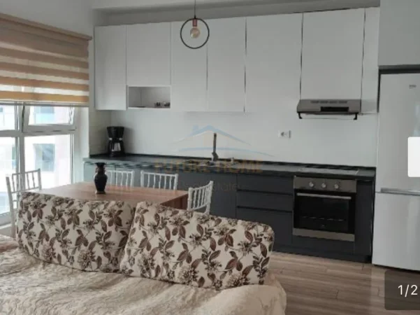 Tirane, jepet me qera apartament 2+1 Kati 4, 75 m² 520 € (Kompleksi Mangalem,Alidem)