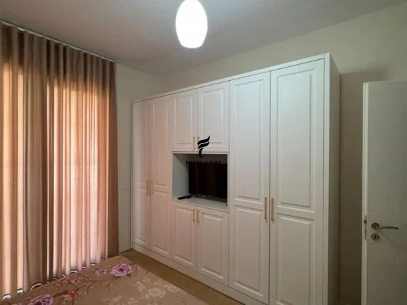 Tirane, jepet me qera apartament 1+1 Kati 4, 70 m² 450 € (ASTIR)