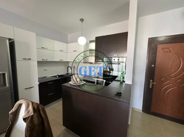 Durres, shitet apartament 2+1+Ballkon Kati 7, 106 m² 120.000 € (Tek Ish URT)