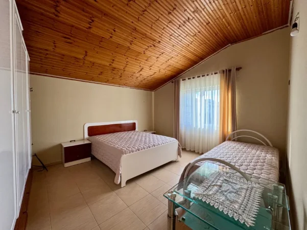 🏡 Shitet Vilë 2-Katëshe | Iliria – Plazh Durrës | Ideale për Banimi & Investim , 263 m² 250.000 Euro