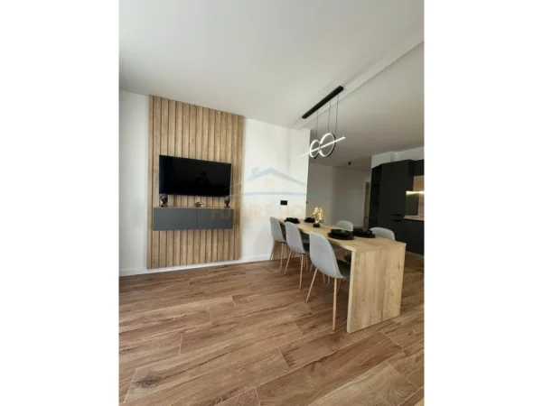 Durres, shitet apartament 2+1 Kati 7, 122 m² 160.000 € (PLAZH RROTA E KUQE)