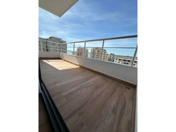 Durres, shitet apartament 2+1 Kati 7, 122 m² 160.000 € (PLAZH RROTA E KUQE)