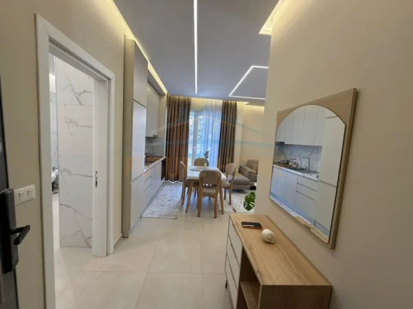 Golem, shitet apartament 1+1 , 68 m² 155.000 € (MALI ROBIT)