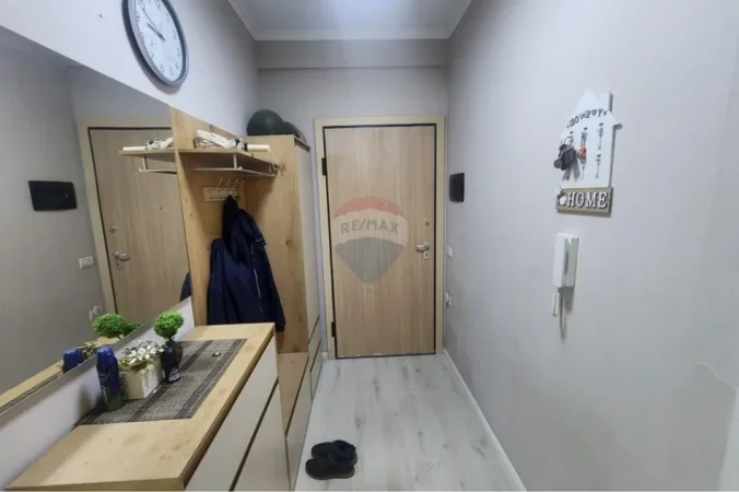 Tirane, shitet apartament 1+1 Kati 3, 74 m² (GREEN CITY)