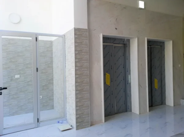 Tirane, jepet me qera nga Pronari, pa-komision apartament 1+1 Kati 4, 68 m² 525 € (Sheshi KARL TOPIA)