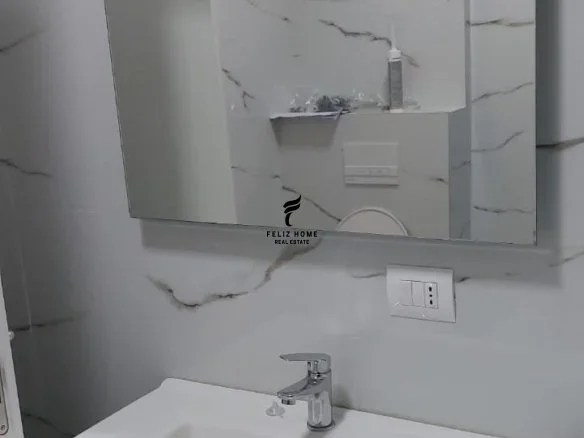 Tirane, jepet me qera apartament 1+1 Kati 2, 65 m² 650 € (RRUGA PJETER BUDI)