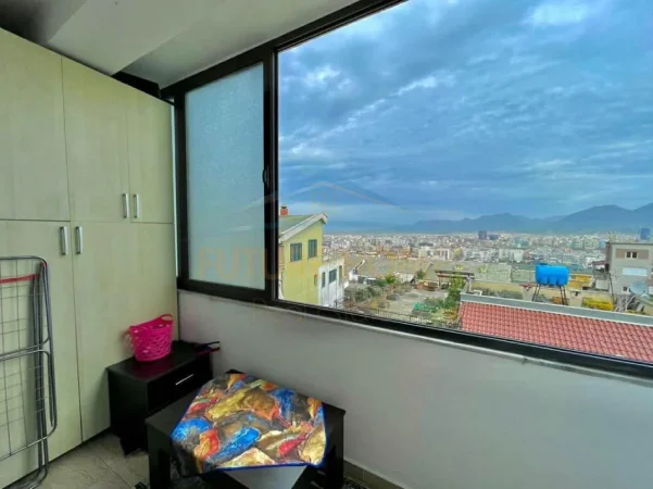 Shitet, Apartament 1+1 + Studio, Kati 3, 69 m² 115.000 € (Kodra e Diellit 1,)