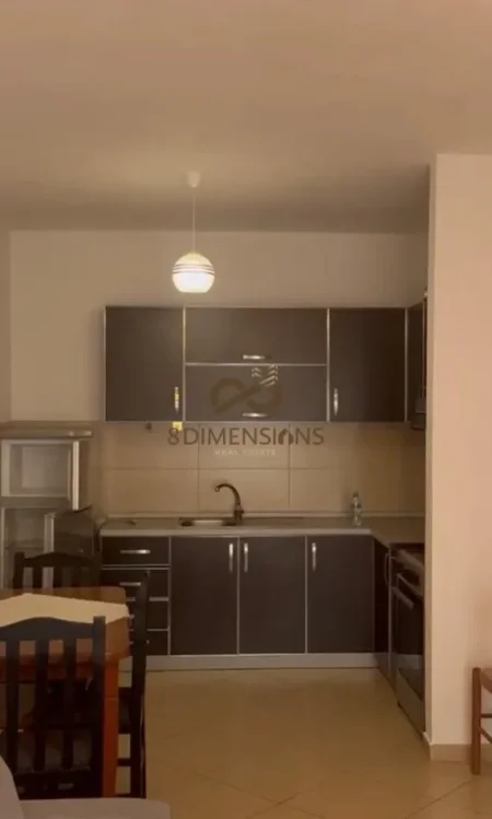 Tirane, jepet me qera apartament 1+1 Kati 1, 68 m² 420 € (yzberisht) D8241A-96