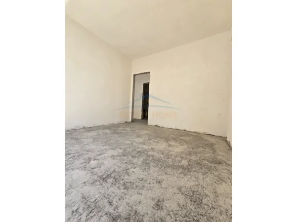 Durres, shitet apartament 2+1+Ballkon Kati 5, 75 m² 105.000 €