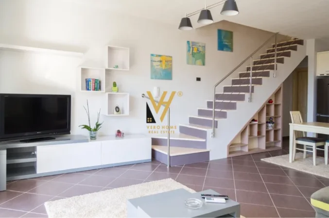 Tirane, shitet apartament duplex 3+1+Ballkon Kati 3, 123 m² 245.000 € (KODRA E DIELLIT)